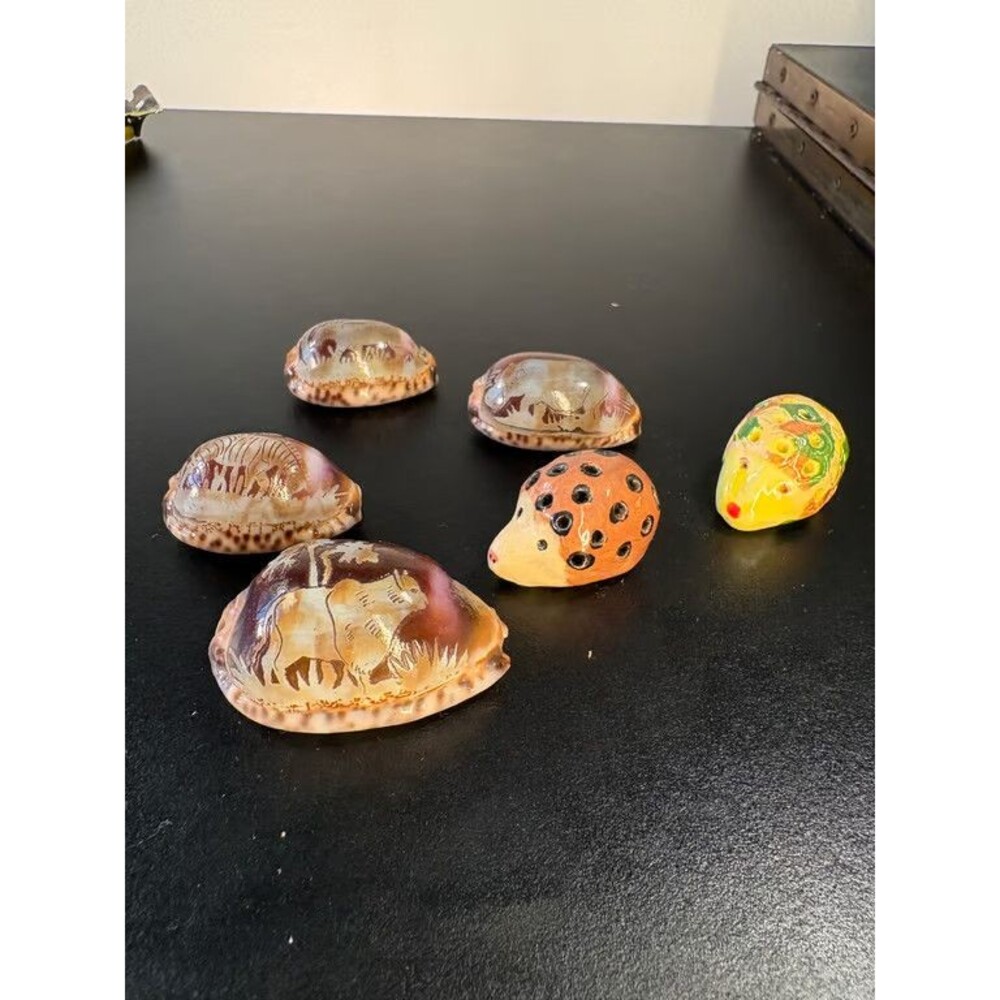Carved Cowrie Shells Lot of 6 African Animals Elephant Rhino Zebra Giraffe